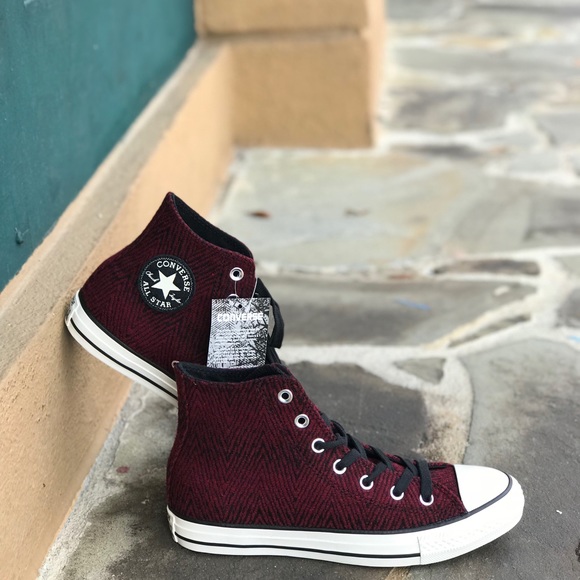 NWT Converse🔥Ctas HI Deep Bordeaux WMNS AUTHENTIC - Picture 2 of 7